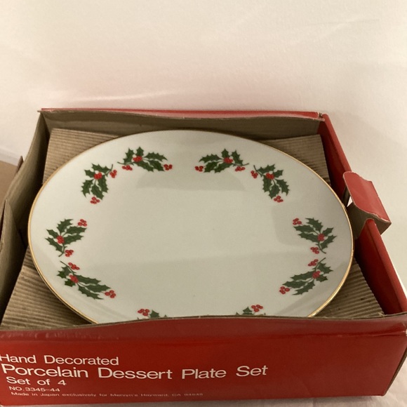 Mervyn Hand Decorated Porcelain Dessert Plate Set - Picture 3 of 5